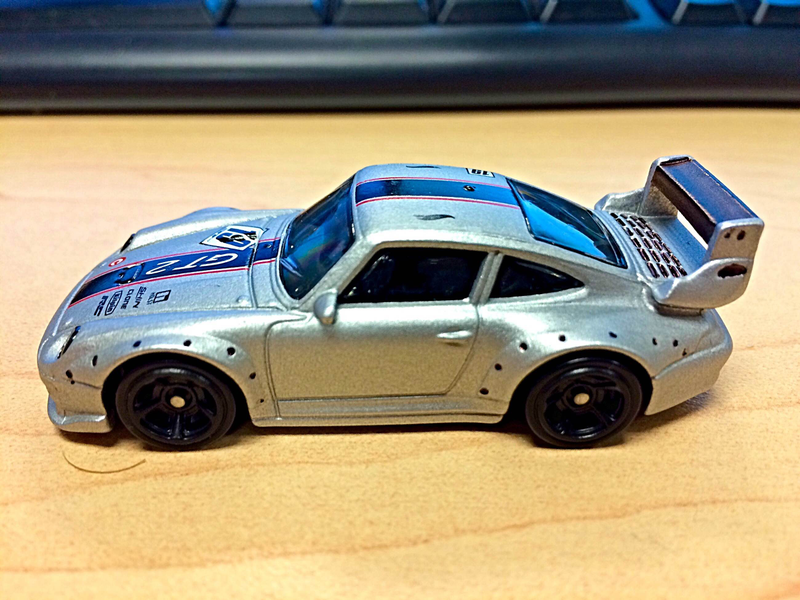 Illustration for article titled Quick Sharpie Custom: Ferdinand Gets Detailed